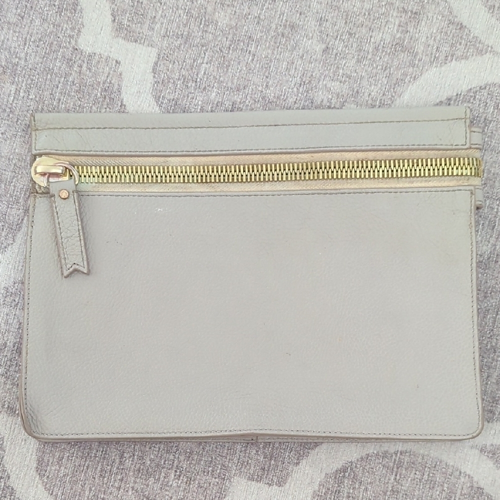 India Hicks Light Gray Leather Clutch Big Zipper - Picture 2 of 9